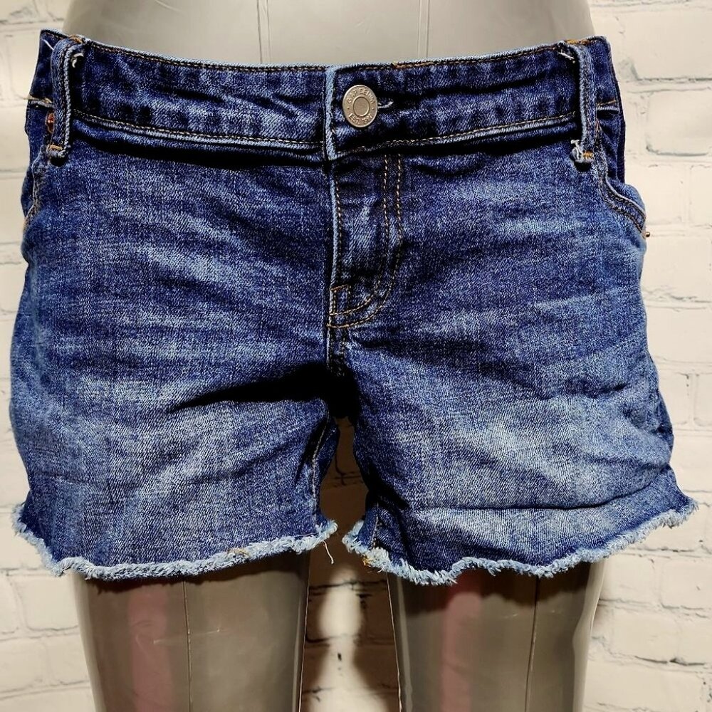 Gap Denim maternity shorts